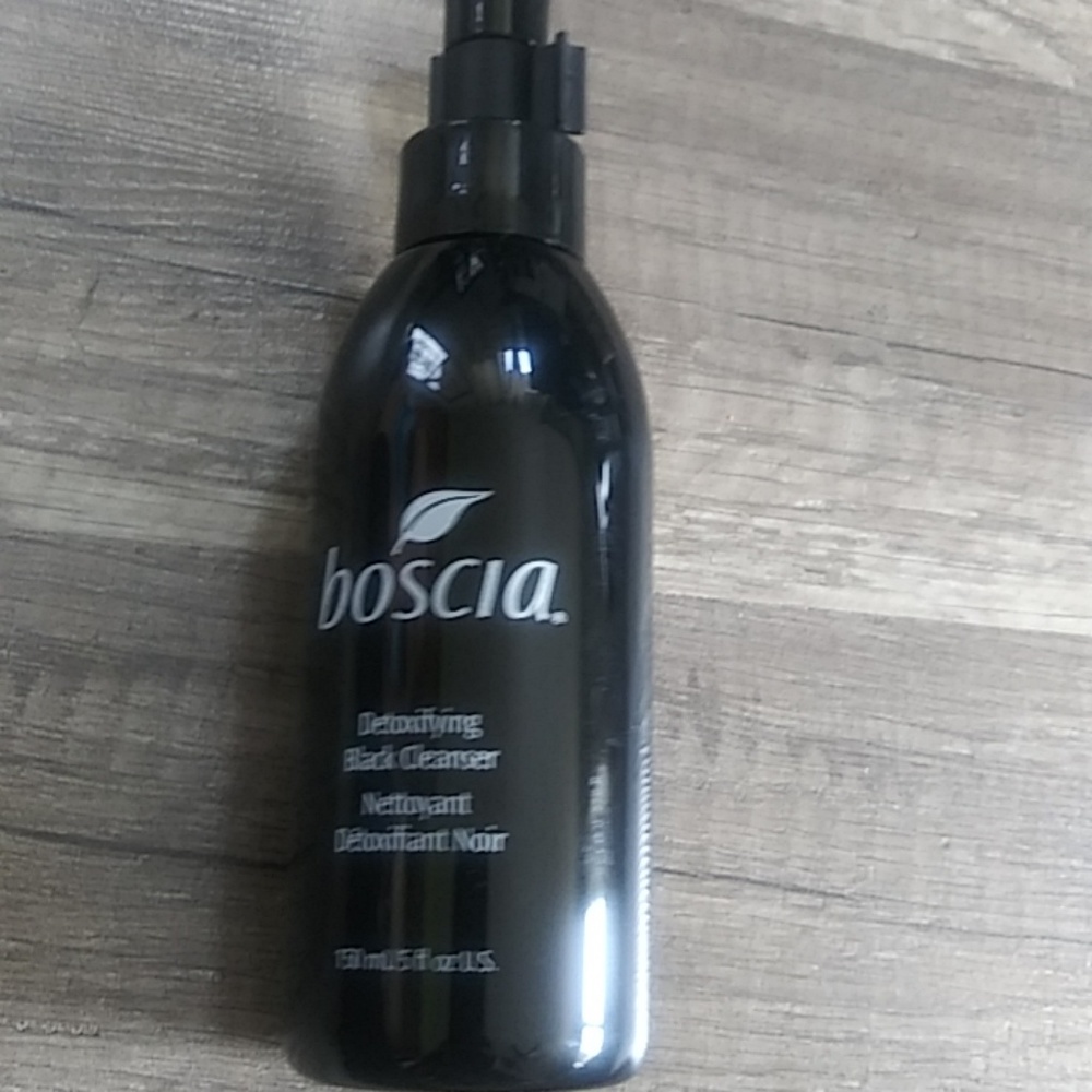 Boscia - Picture 4 of 4